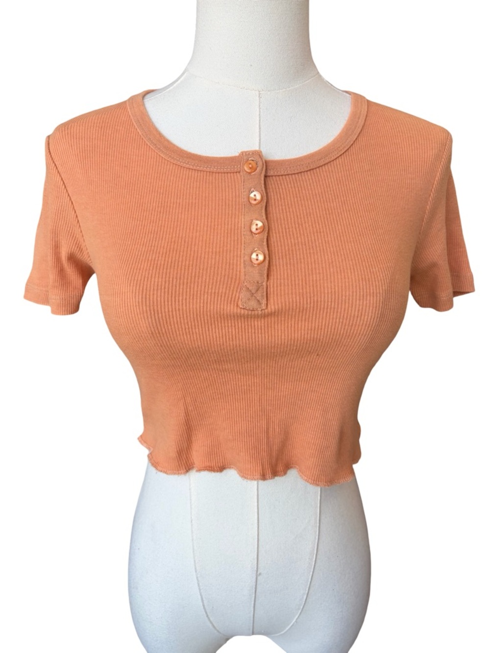 3/$15 NEW! Mono B Peach Ribbed Crop Top Small